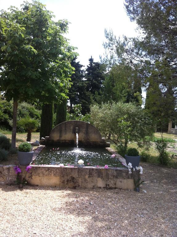 Gite Au Coeur De La Provence & Spa Saint-Cannat Room photo