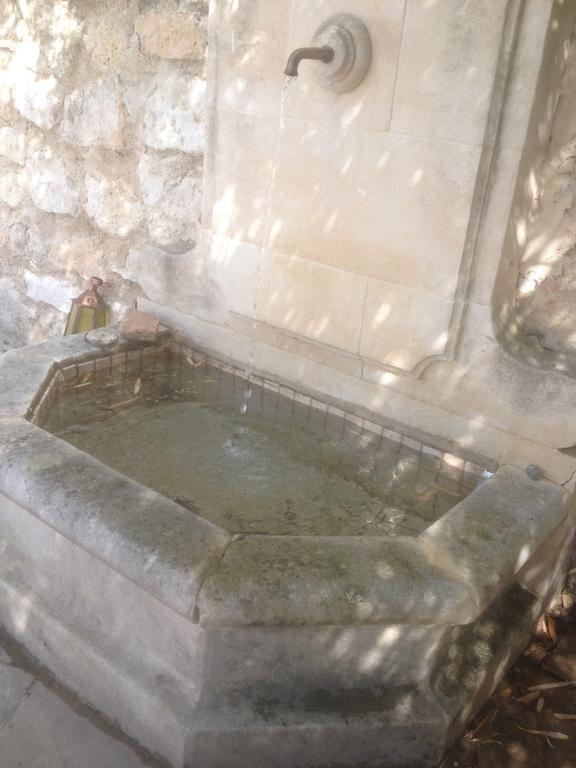 Gite Au Coeur De La Provence & Spa Saint-Cannat Room photo